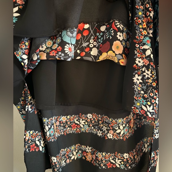 LOFT Floral Dress - Picture 4 of 7